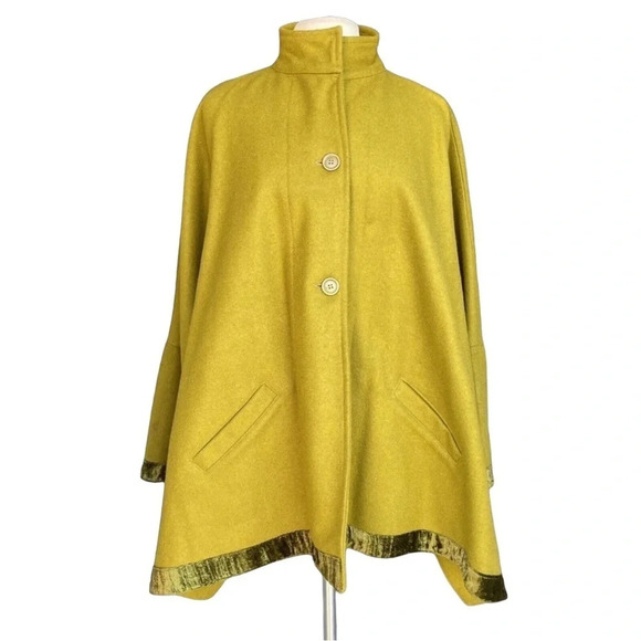 TERRY K Women’s Size L Mustard Boiled Wool Pocket Embroidered Poncho Jacket - Picture 1 of 4